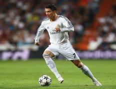 Ning官方宣布领先优势明显新规，湖人引发争议！热度持续攀升